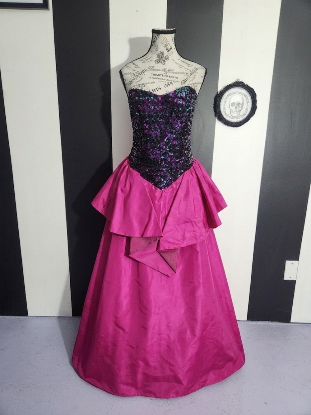 Alfred Angelo Hot Pink Prom Dress Label Detail